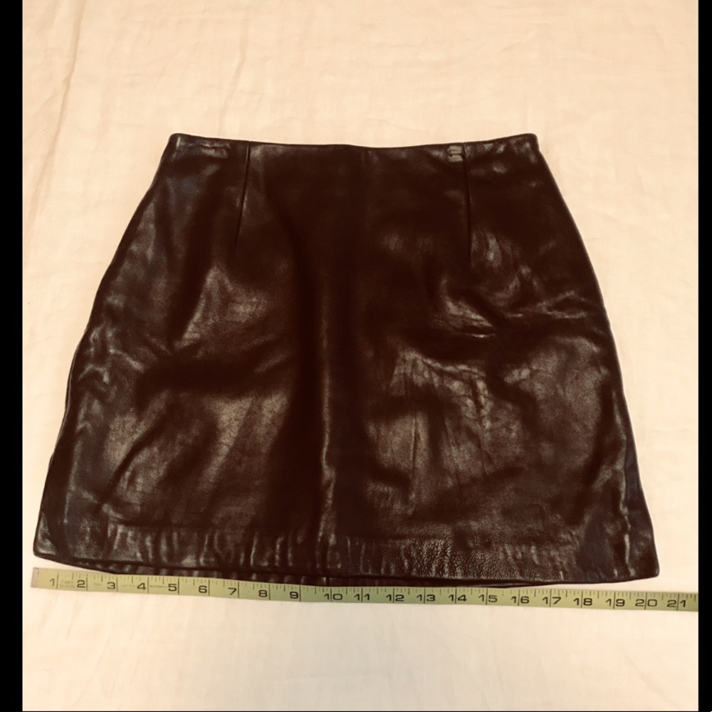♣️ NWOT ANDREW MARC LEATHER MINI SKIRT ♠️ - Picture 6 of 8